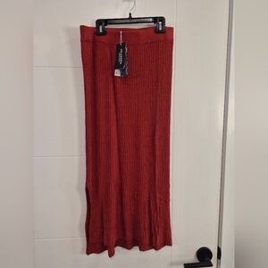 NWT Holebrook Sweden knit maxi skirt